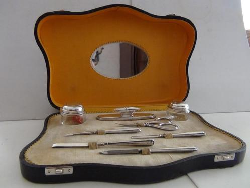 Antiek zilver L103 manicureset compleet in etui, Antiek en Kunst, Antiek | Goud en Zilver, Zilver, Ophalen of Verzenden