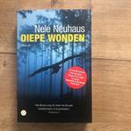 Diepe wonden - Nele Neuhaus, Boeken, Nele Neuhaus, Ophalen of Verzenden, Zo goed als nieuw, Nederland
