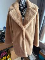 Mooie dames winterjas., Ophalen of Verzenden, Nieuw, Maat 38/40 (M), Beige