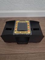 Automatische Kaartenschudder, Onbekend, Ophalen of Verzenden, Zo goed als nieuw, Reisspel