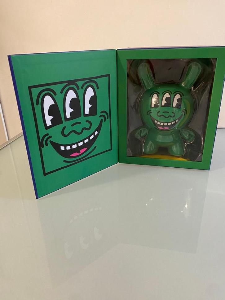 Kidrobot Keith Haring - Three Eyed Monster 8" Dunny Green, Verzamelen, Poppetjes en Figuurtjes, Nieuw, Ophalen of Verzenden