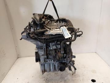 Motor Skoda Fabia III (NJ3) (2014-08/2021-06) 04C100033H beschikbaar voor biedingen