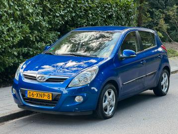 Hyundai i20 1.2 5-DRS 2012 Blauw 72751 km beschikbaar voor biedingen