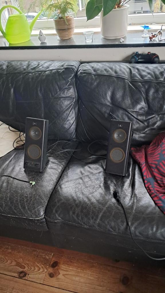 Logitech x-140, Gebruikt, Minder dan 60 watt, Front, Rear of Stereo speakers, Ophalen
