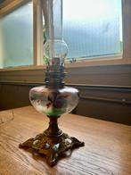Olielamp met bloemdecoratie, Antiek en Kunst, Ophalen of Verzenden