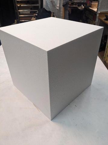 2 stuks blok EPS 180 40x40x40 cm beschikbaar voor biedingen