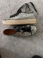Macarena Espadrilles Zwart Wit - Maat 37 - Nieuw!, Ophalen of Verzenden, Nieuw, Zwart, Espadrilles of Moccasins