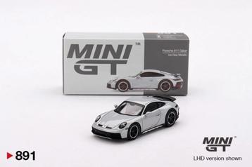 Porsche 911 Dakar van Mini GT 1/64 nr. 891 beschikbaar voor biedingen