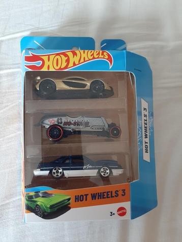 Hotwheels 3 pack  beschikbaar voor biedingen