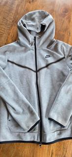 Nike Sport Jasje Grijs. Maat S. Kan ook prima voor een dame., Nike, Ophalen of Verzenden, Zo goed als nieuw, Grijs