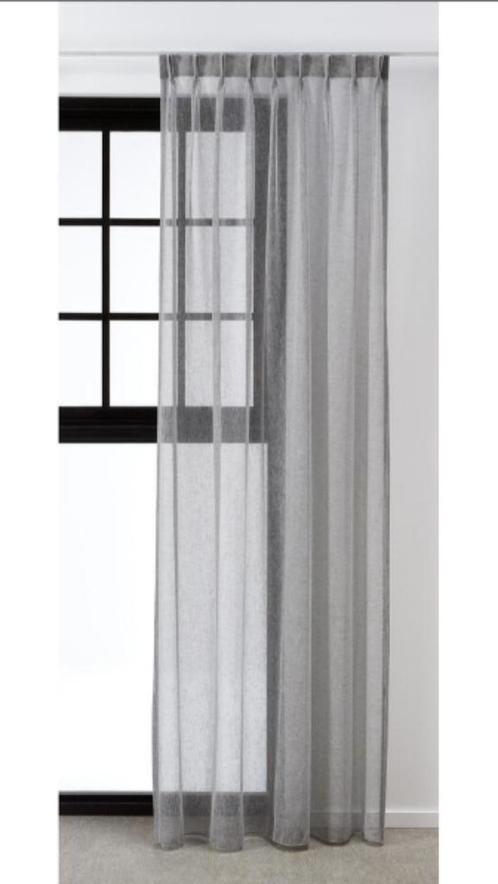 Inbetween gordijnen Licht Grijs, Huis en Inrichting, Stoffering | Gordijnen en Lamellen, Zo goed als nieuw, 200 cm of meer, 200 cm of meer