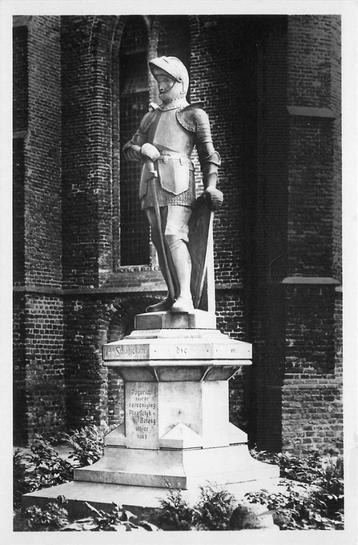 (387-174-049) Barneveld Standbeeld Jan v Schaffelaar beschikbaar voor biedingen