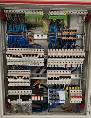 Vakbekwame electricien/klusjesman tot uw dienst beschikbaar voor biedingen