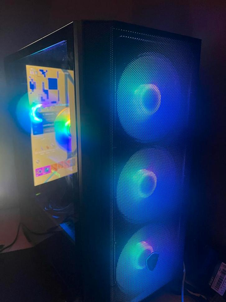 Gaming PC - Krachtige Prestaties!, Computers en Software, Desktop Pc's, Gebruikt, 4 Ghz of meer, SSD, 16 GB, Met videokaart, Gaming