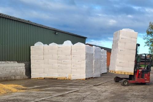 Houtkrullen XL | Extreme Volume!, Dieren en Toebehoren, Stalling en Weidegang, Opfok, Stalling, Weidegang, Toebehoren, 4 paarden of pony's of meer