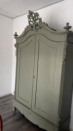 Biedermeier kroon kast, Ophalen