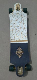 Longboard carver, Sport en Fitness, Skateboarden, Ophalen of Verzenden, Zo goed als nieuw, Skateboard, Longboard