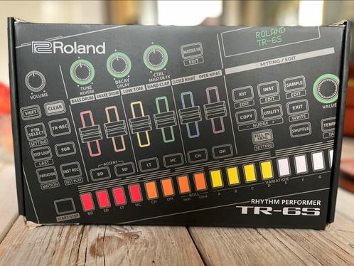 Roland Tr 6 S, zgan In Doos met garantiebon!, Muziek en Instrumenten, Drumcomputers, Zo goed als nieuw, Roland, Ophalen of Verzenden