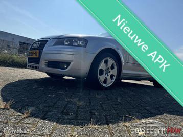 Audi A3 Sportback 1.6 AUTOMAAT GEREVISEERD/5DEURS/LM VELGEN beschikbaar voor biedingen