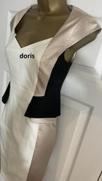 jurk Karen Millen maat 16/44 oksel tot oksel 49 cm taille 43, Karen Millen, Ophalen of Verzenden, Zo goed als nieuw, Maat 42/44 (L)