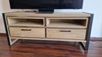 TV unit 140 cm Henders and Hazel Metalo, Ophalen, 25 tot 50 cm, 100 tot 150 cm