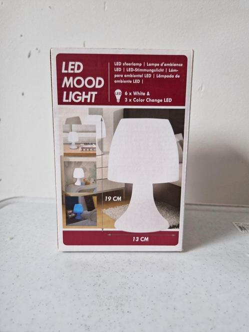 Nieuw LED Mood Light – Multicolor, Huis en Inrichting, Lampen | Losse lampen, Nieuw, Led-lamp, E27 (groot), Verzenden