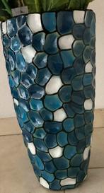 Blauwe vaas, Huis en Inrichting, Woonaccessoires | Vazen, Overige materialen, Blauw, Ophalen of Verzenden, Zo goed als nieuw
