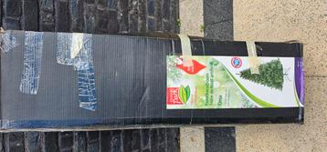 Kunst kerstboom180cm  beschikbaar voor biedingen