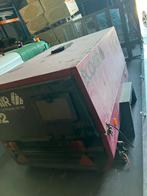 Compressor, Doe-het-zelf en Verbouw, Compressors, 100 liter of meer, Ophalen, Zo goed als nieuw