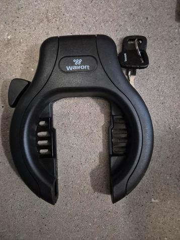 Walfort 88 Beugelslot beschikbaar voor biedingen