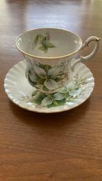 Royal albert trillium kop en schotel, Verzamelen, Porselein, Kristal en Bestek, Ophalen of Verzenden, Zo goed als nieuw, Porselein