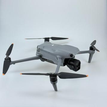 DJI Air 3 drone Fly More Combo (met RC-2 Smart Controller) | beschikbaar voor biedingen