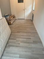 Gratis Laminaatvloer ongeveer 13m2, Doe-het-zelf en Verbouw, Vloerdelen en Plavuizen, Ophalen, Overige materialen, Gebruikt, 10 m² of meer