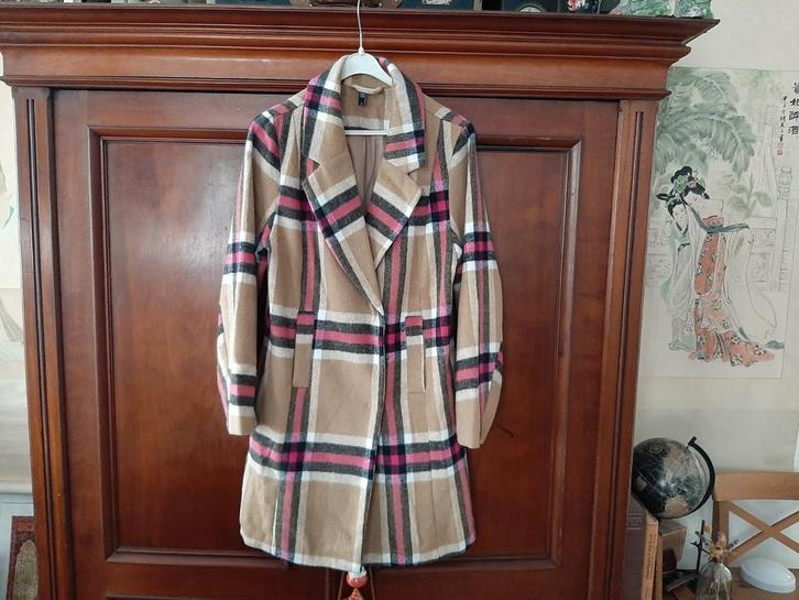 Nieuw!Mooie jasje/colbert/camelkleur&roze/past mt S&M, Kleding | Dames, Jasjes, Kostuums en Pakken, Nieuw, Maat 38/40 (M), Overige kleuren