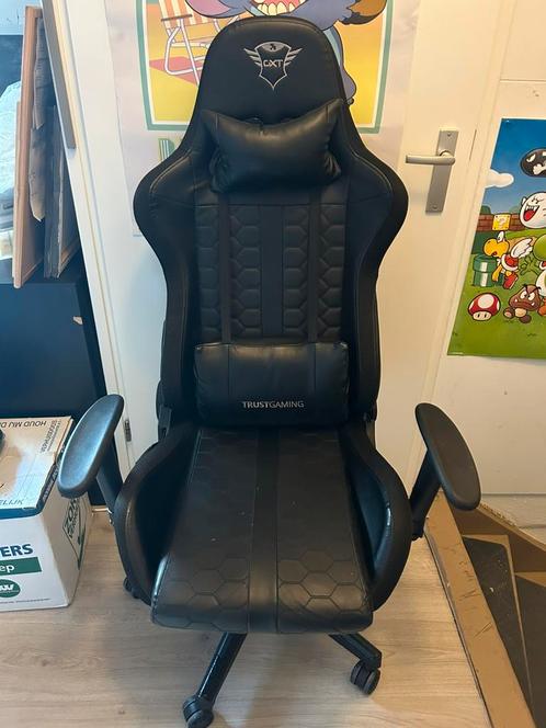 Gxt trust gaming bureau stoel, Huis en Inrichting, Bureaustoelen, Bureaustoel, Zwart, Gaming bureaustoel, Ophalen