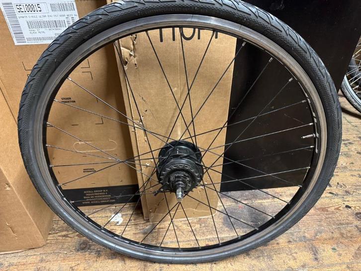 Achterwiel Shimano Nexus 8 Speed – Mét Band, Fietsen en Brommers, Fietsonderdelen, Gebruikt, Algemeen, Wiel, Ophalen of Verzenden