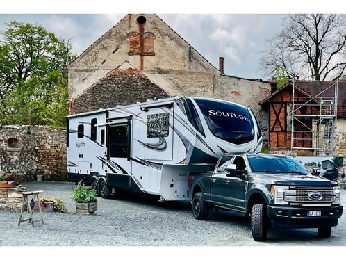 Fifth Wheel Solitude 346, bj. 2021. Vraagprijs 116.890-, Caravans en Kamperen, Campers, Bedrijf, Overige merken