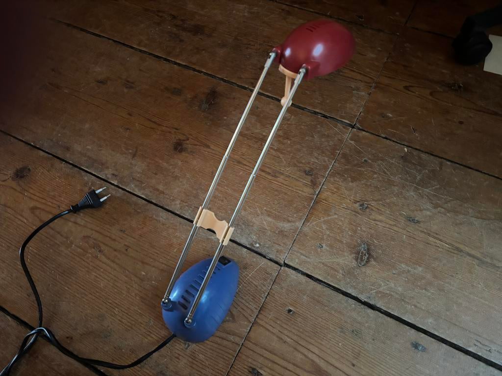 Vintage Memphis, bureaulampje, rood, blauw, geel, Ophalen, Led-lamp, Gebruikt, Minder dan 30 watt