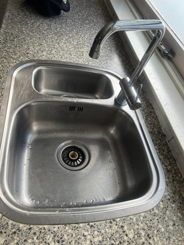 Wasbak met kraan., Ophalen, Minder dan 50 cm, Gebruikt, Overige kleuren