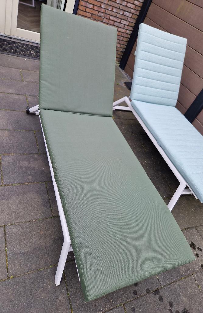 Donkergroen kussen voor ligbed van het merk LIFE outdoor, Ophalen, Nieuw, Overige materialen