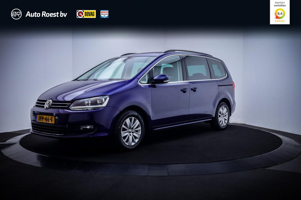 Volkswagen Sharan 1.4TSI Dsg 7Pers COMFORTLINE NAVI | CARPLA, Zwart, 4 cilinders, 150 pk, Blauw