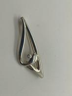 C666 Prachtige zilveren TEKA broche, Met kristal, 4 tot 7 cm, Ophalen of Verzenden, X