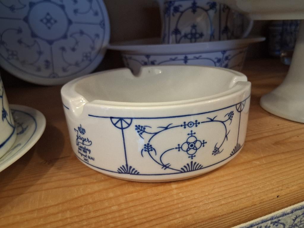 Asbak Blauw Saks Jäger groot model, Ophalen of Verzenden, Zo goed als nieuw, Glas, Overige stijlen