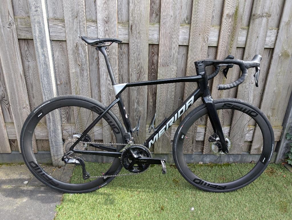 Merida Scultura 6000 105 Di2 mt. M metallic black + upgrades, Carbon, Heren, Zo goed als nieuw, Meer dan 20 versnellingen