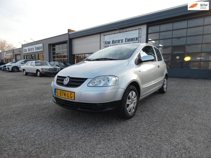 Volkswagen Fox 1.2 Trendline|Airco|Lage KM-Stand!, Auto's, Volkswagen, Bedrijf, Te koop, Fox, ABS, Airbags, Cruise Control, Metallic lak