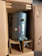 Warn lier motor 24 volt, Doe-het-zelf en Verbouw, Lieren en Takels, Ophalen of Verzenden, Nieuw, Elektrisch