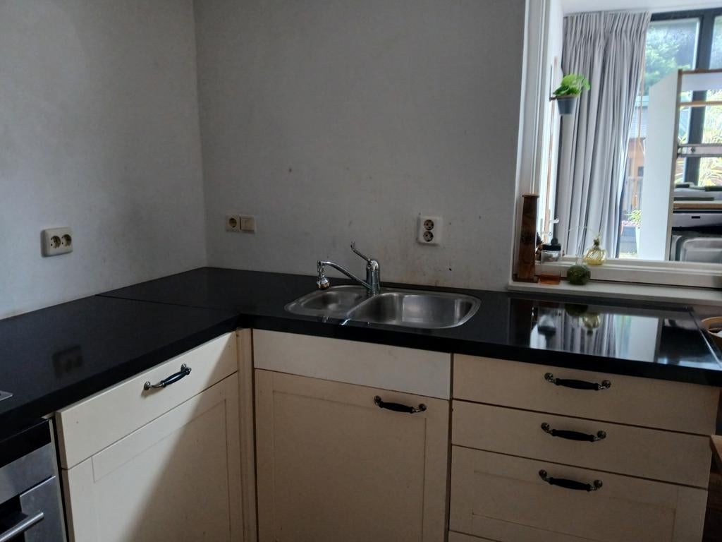 Zwart granieten aanrechtblad, hoekopstelling, Huis en Inrichting, Keuken | Keukenelementen, Zwart, Ophalen of Verzenden, 200 cm of meer