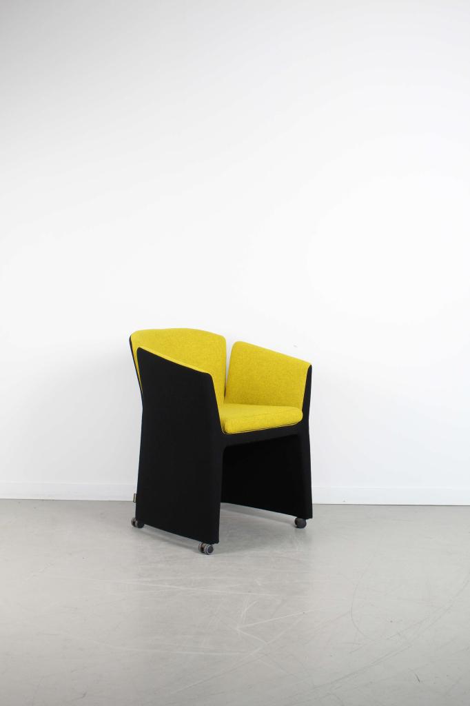 1x Montis Lotus Fauteuil Geel/Zwart Stof, Niet ingevuld, Minder dan 75 cm, Niet ingevuld, Ophalen of Verzenden