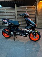 Yamaha Aerox Bee One Edition 50cc / Origineel, Fietsen en Brommers, Ophalen, Gebruikt, Aerox, Maximaal 45 km/u