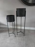 Bloempot met standaard, Huis en Inrichting, Woonaccessoires | Zuilen en Pilaren, Ophalen, Gebruikt